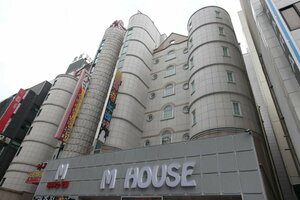 Гостиница Daejeon Wolpyeong M House в Тэджоне
