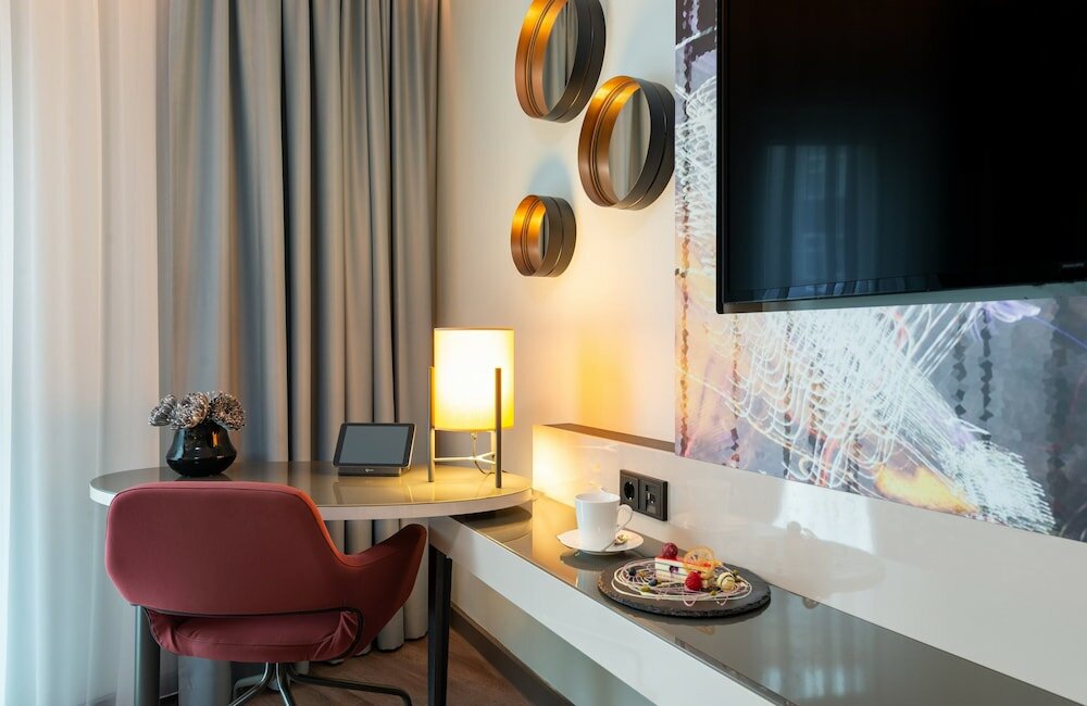 Фото Leonardo Hotel Augsburg