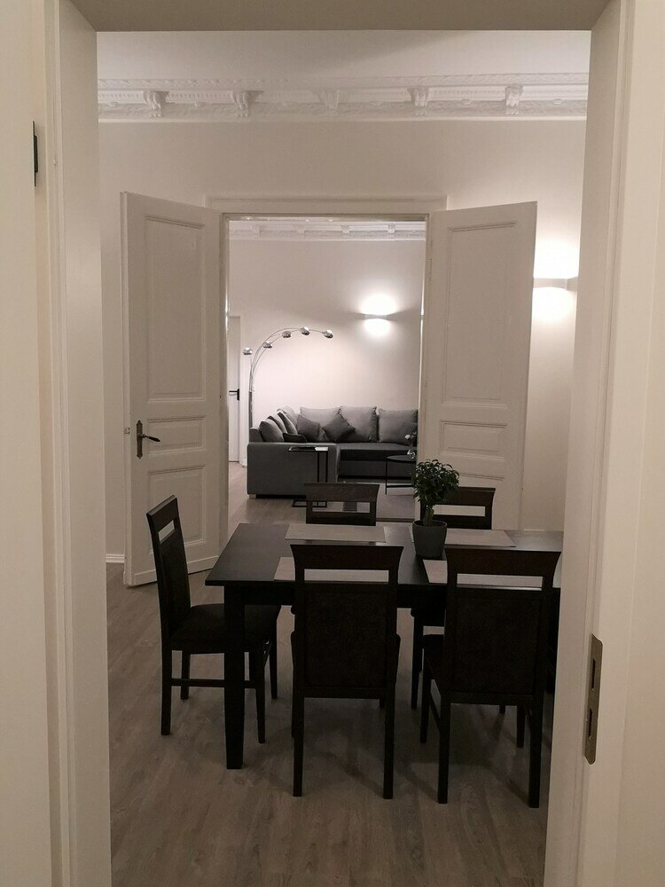 Фото Gäste-Liesel Ferienwohnungen