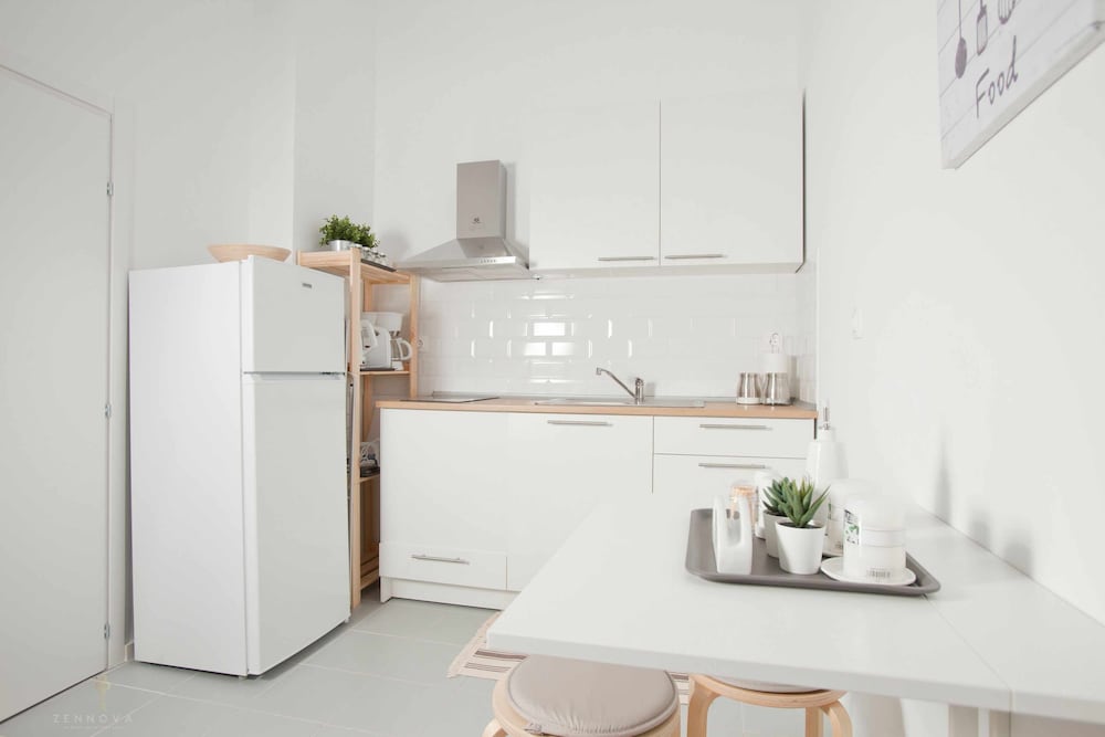 Фото Zennova 33 Kallithea Blue Paradise