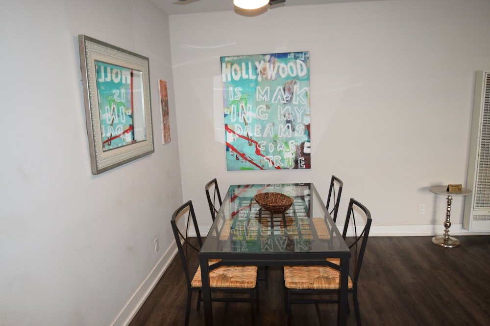 Фото Boutique Hollywood