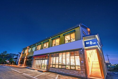 Гостиница Gangneung Pilgrim Pension