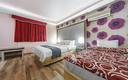Гостиница Gunsan Hotel Cello