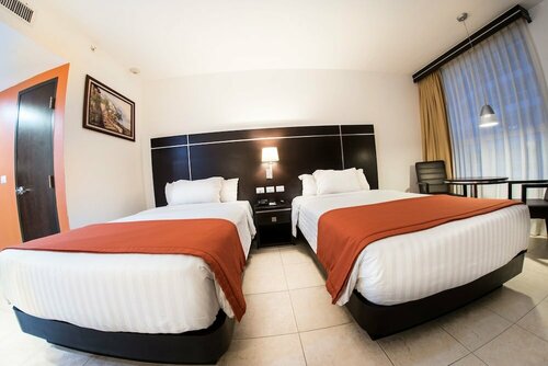 Гостиница Hotel Oliba
