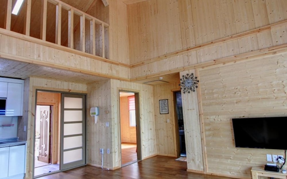 Фото Yeosu Elvino Pension