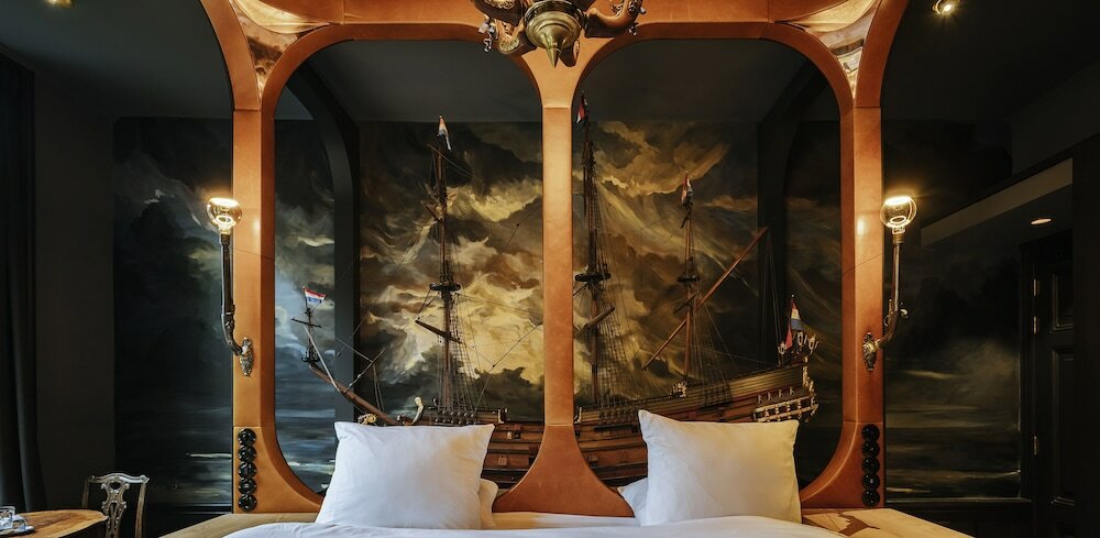 Фото Hotel The Noblemen