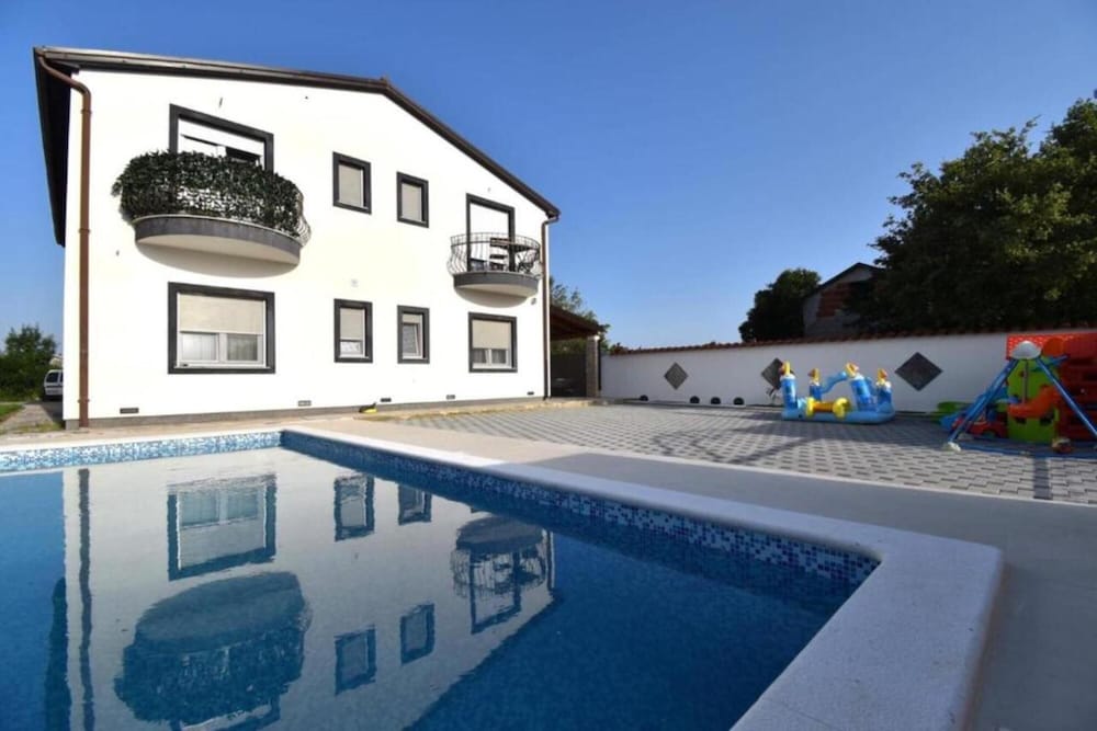 Фото Nada Apartmani