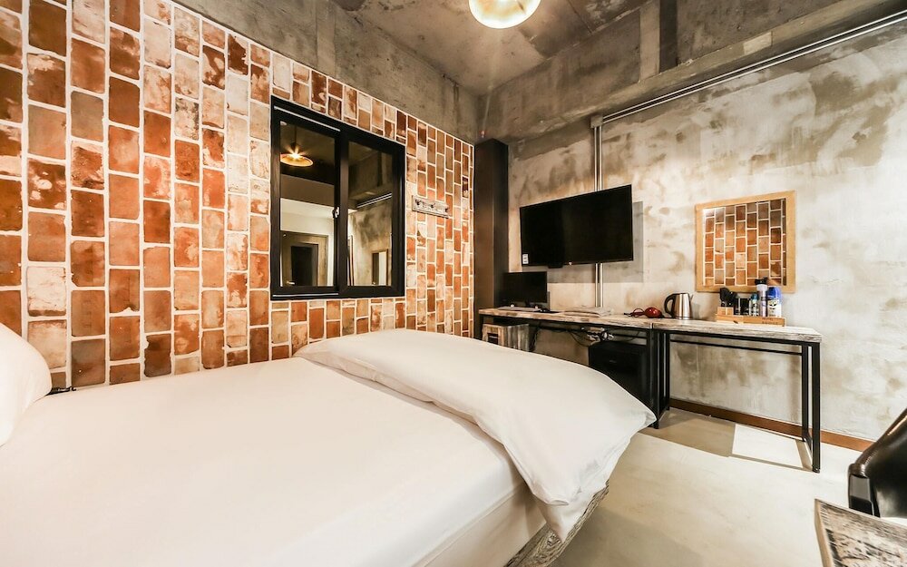 Фото Daegu Gyeongbuk University Bridge Hotel