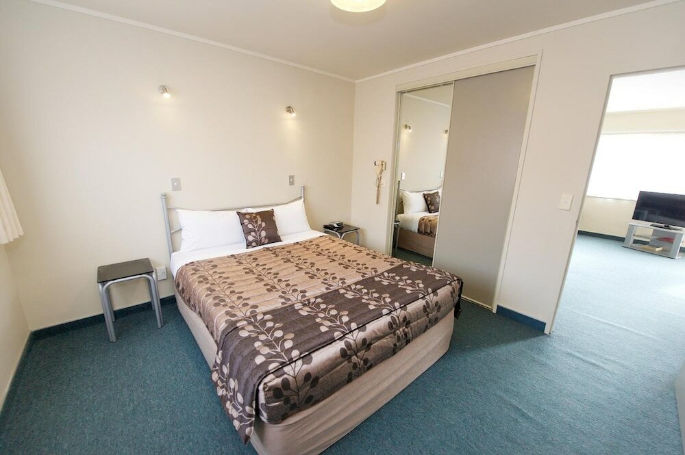 Фото Geneva Motor Lodge