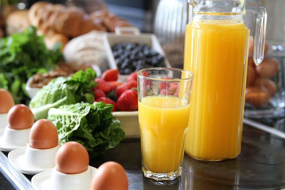 Фото Cactus House Gay Male Guesthouse - Adults Only