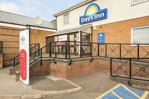 Гостиница Days Inn by Wyndham Watford Gap