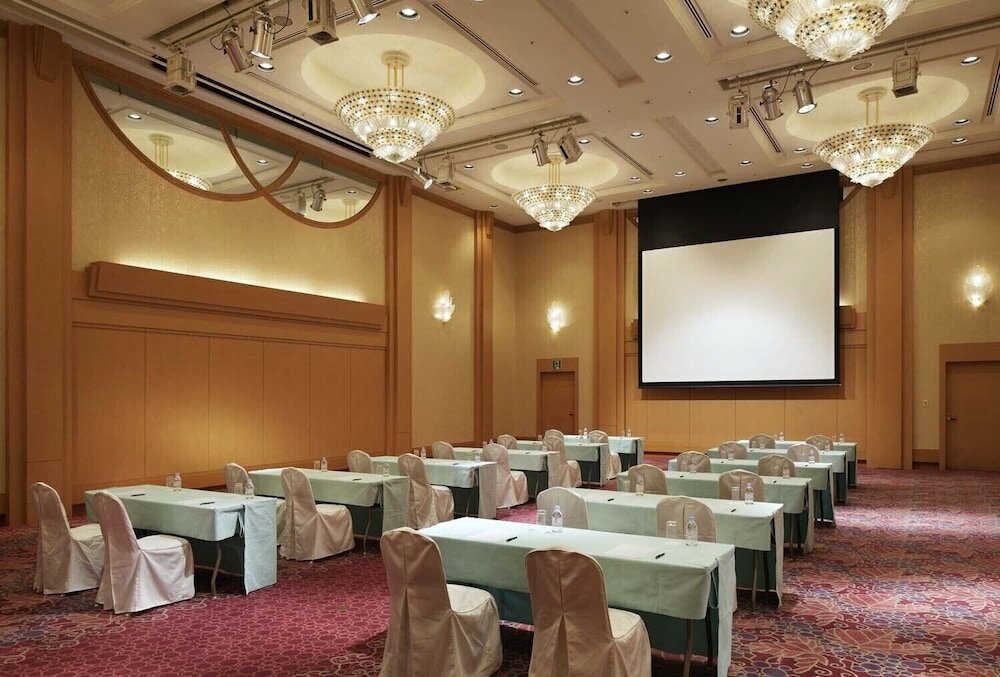 Фото The Celecton Premier Kobe Sanda Hotel