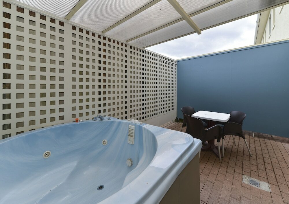 Фото Geneva Motor Lodge