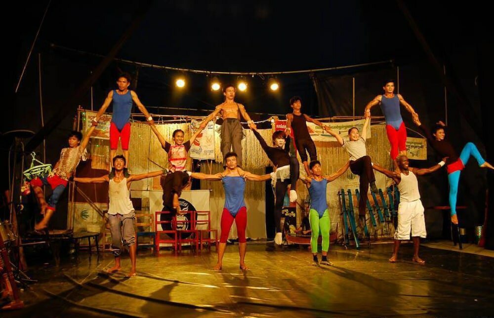 Фото Central Privilege Hotel