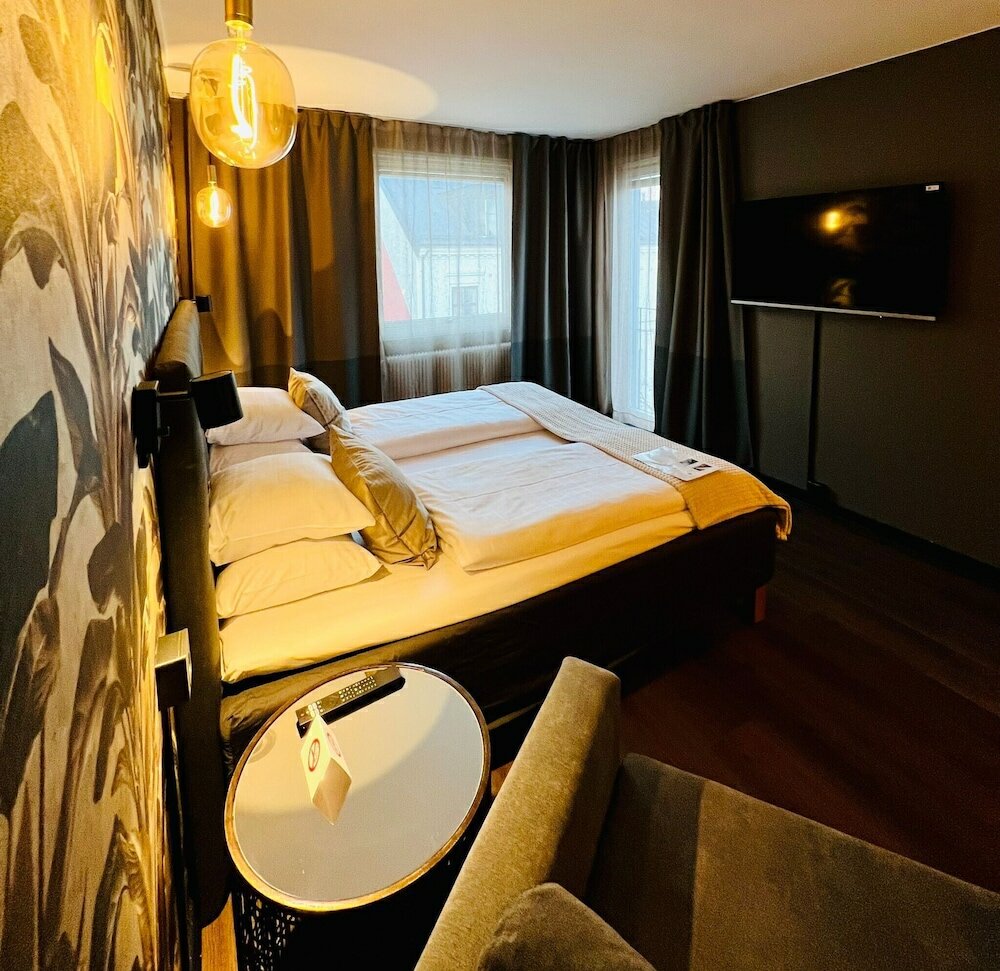 Фото 38298281770