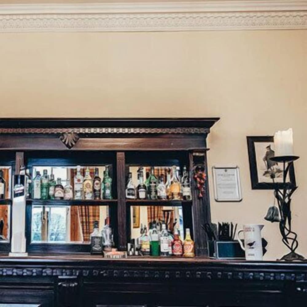 Фото Star and Garter Hotel