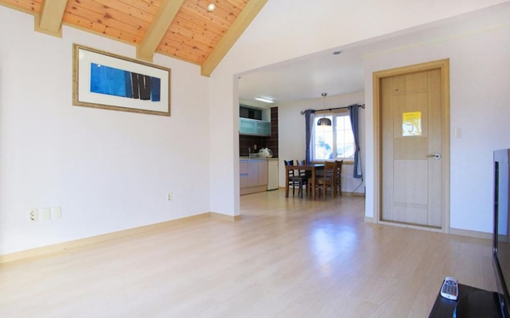 Фото Yangyang Galmegi Pension