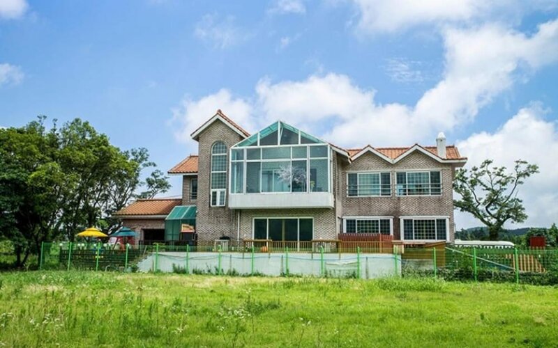 Гостиница Jeju Samda Love Pension