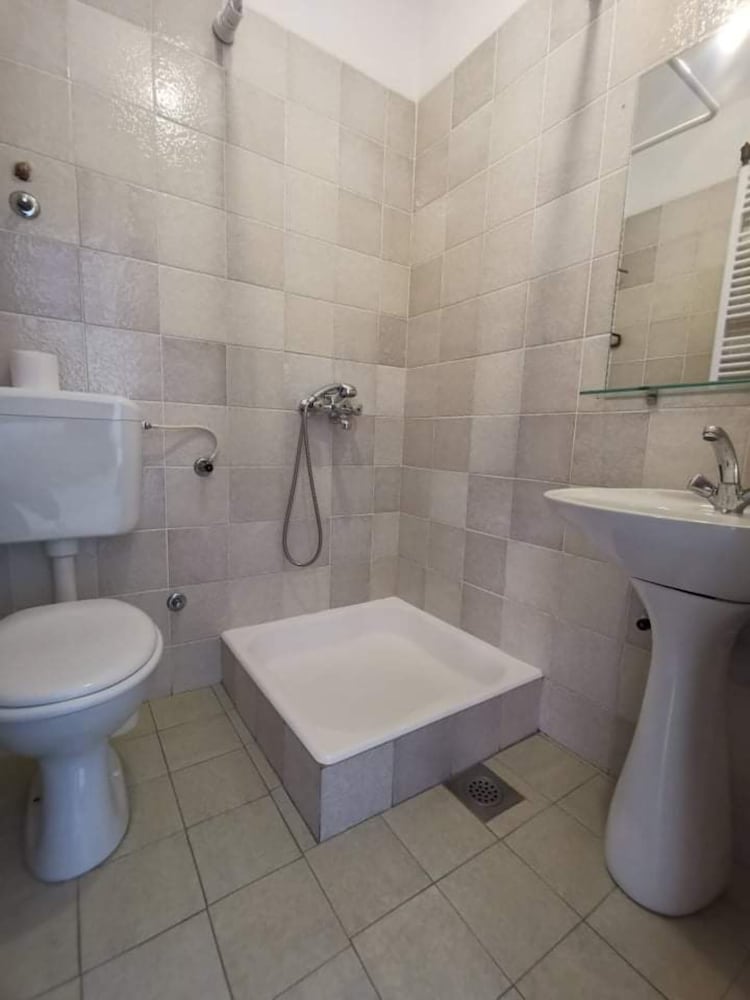 Фото Apartments 4 You