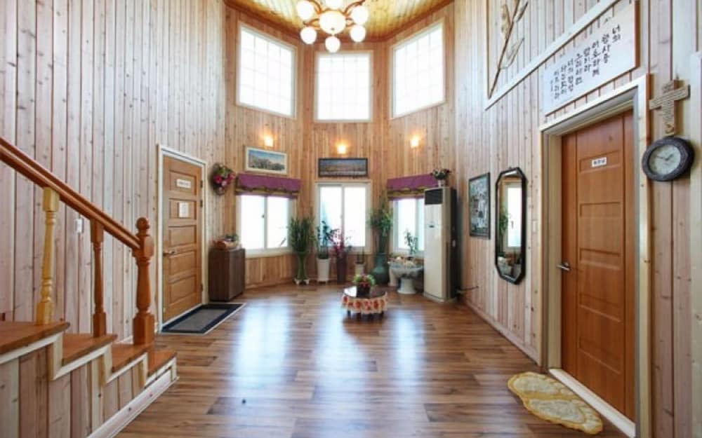 Фото Eulwangri Byeoljari Pension