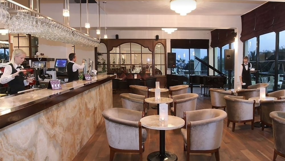 Фото Grecian Bay