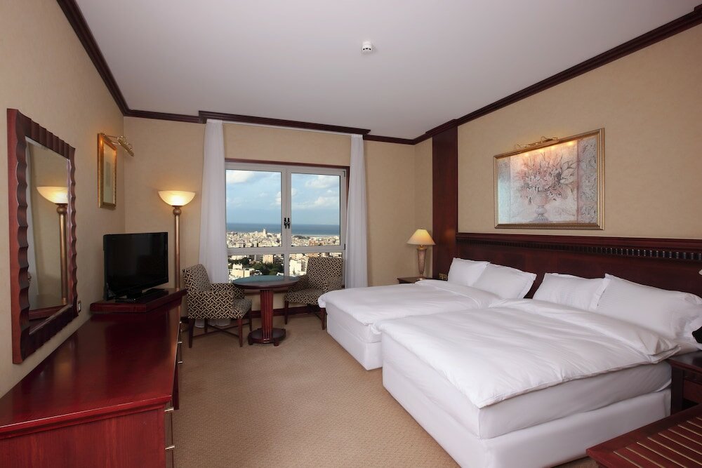 Фото Hilton Beirut Metropolitan Palace