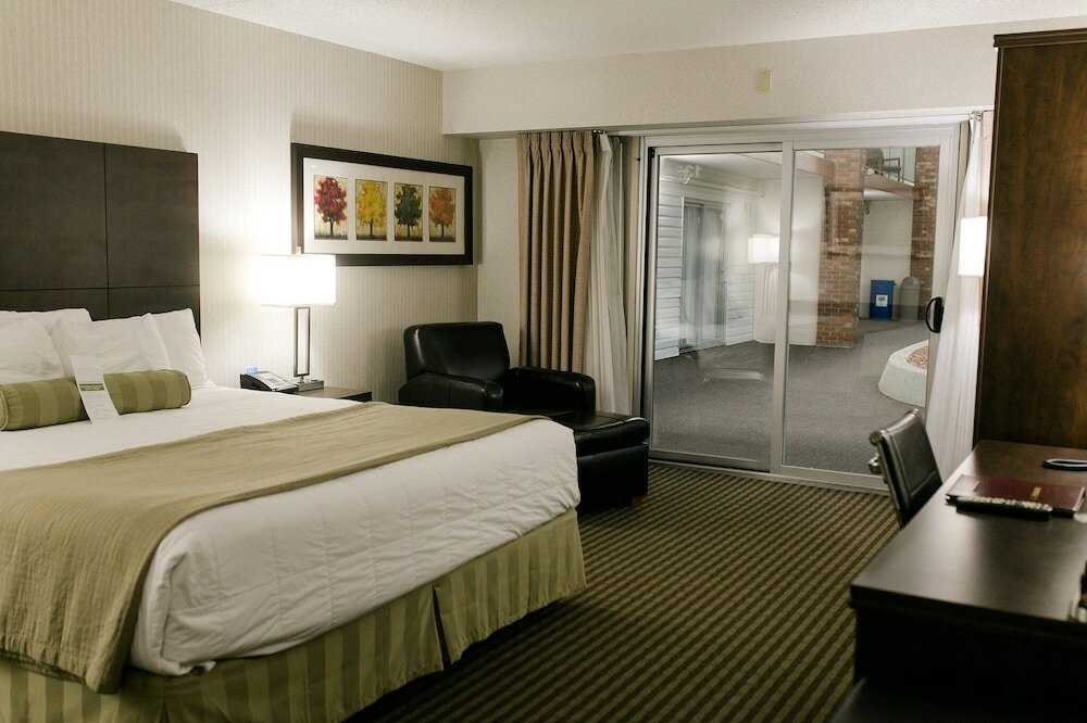 Фото Victoria Inn Hotel & Convention Centre Brandon