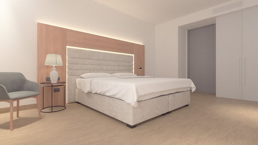 Фото Rmh Modena Raffaello