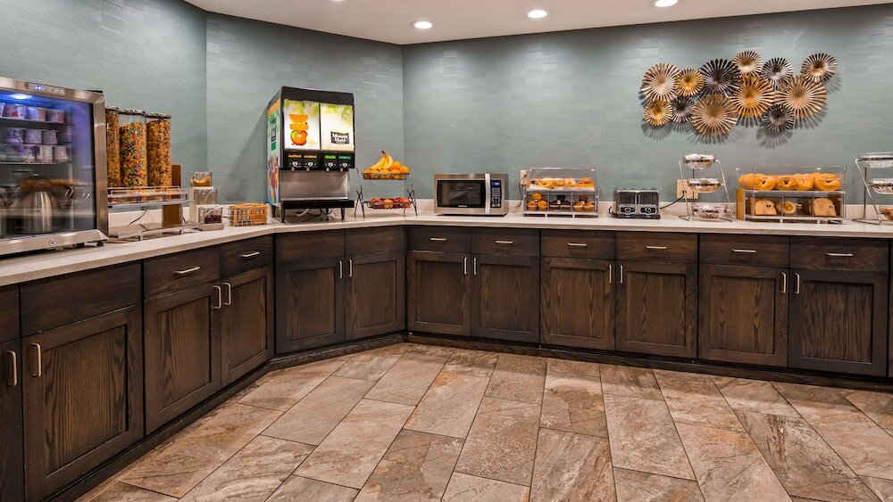 Фото Best Western Warren Hotel