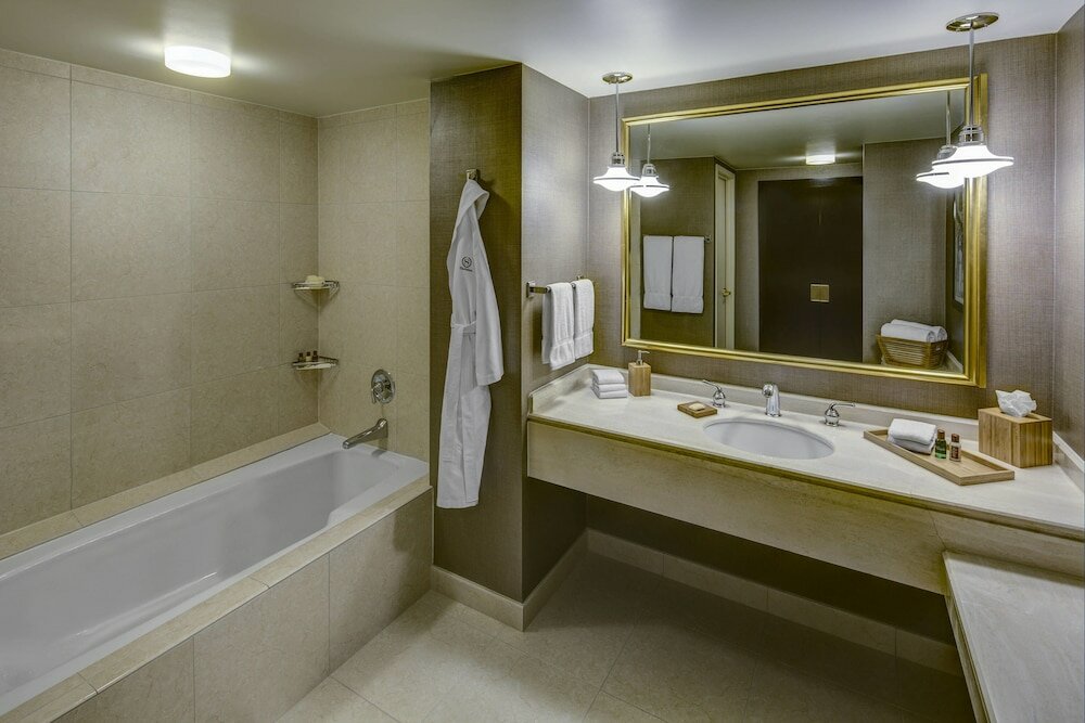 Фото Sheraton Columbus Hotel at Capitol Square