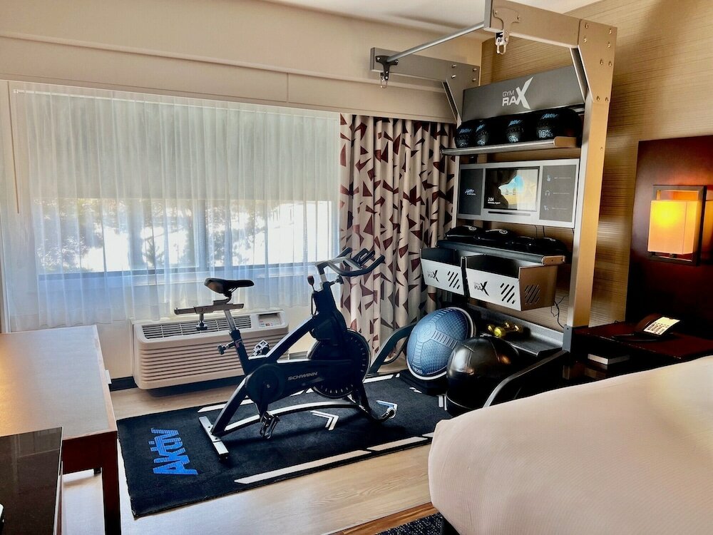 Фото DoubleTree by Hilton San Francisco Airport