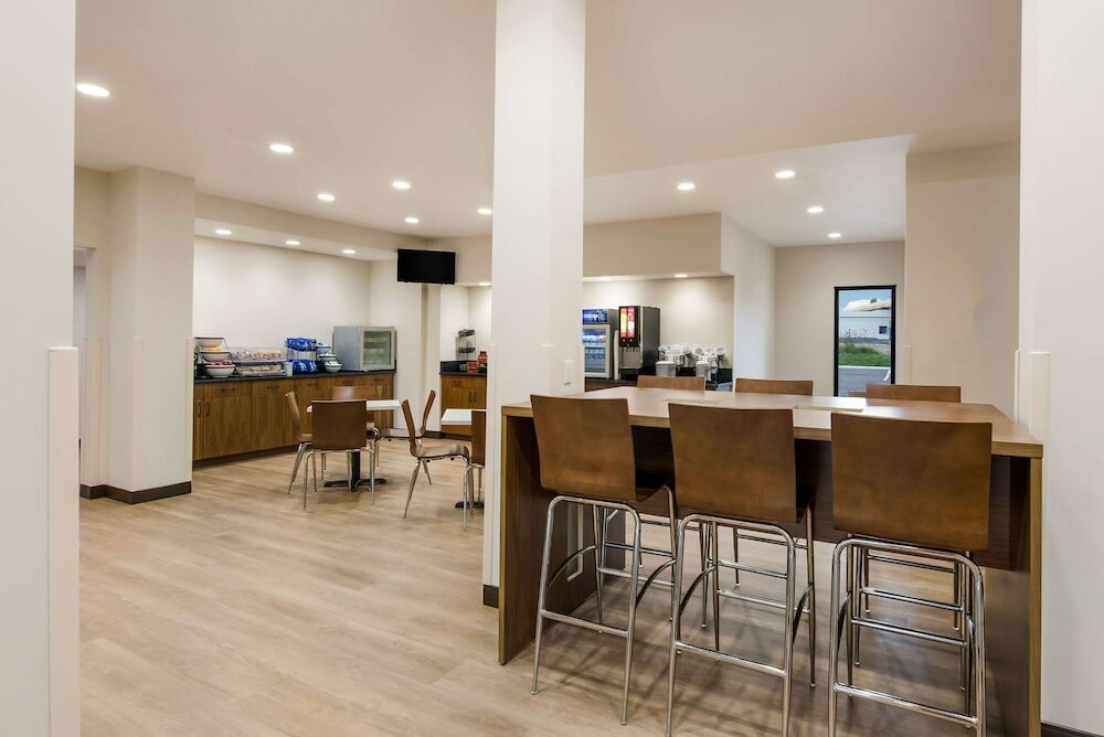 Фото Clarion Pointe Abingdon I-81 near Fairgrounds