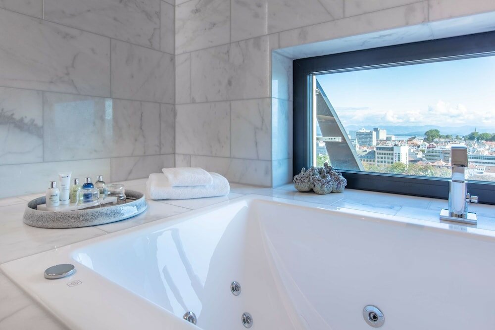 Фото Radisson Blu Atlantic Hotel, Stavanger