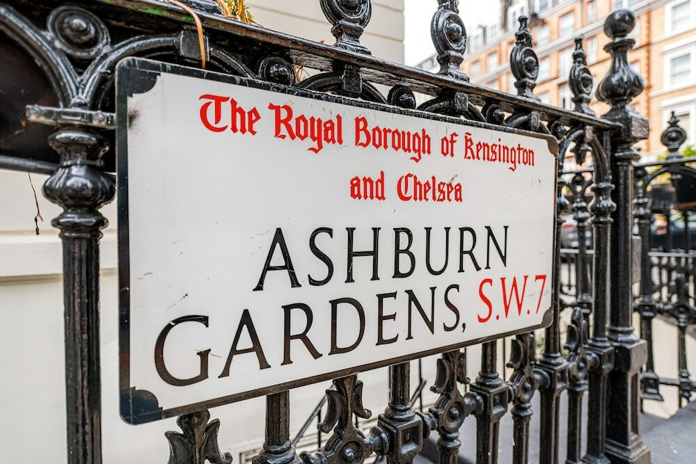 Фото Ashburn Hotel