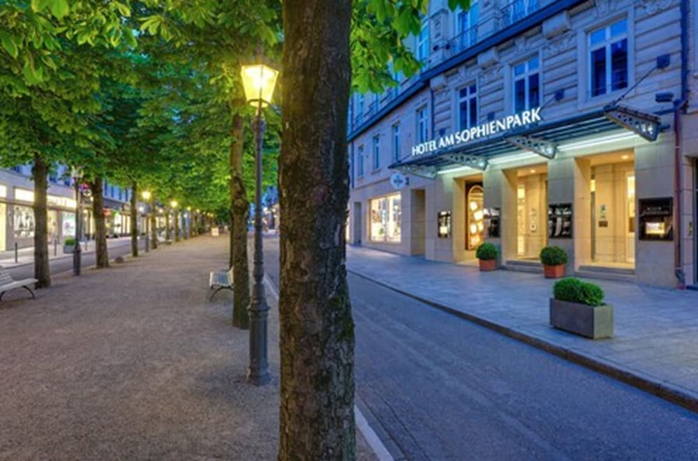 Фото Hotel am Sophienpark
