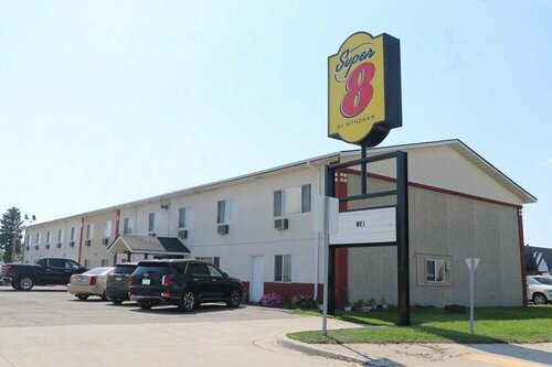 Гостиница Super 8 by Wyndham West Fargo Main Ave Nd