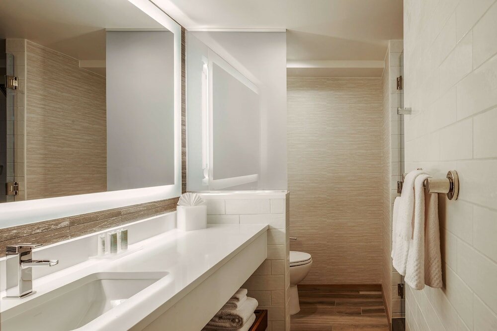 Фото Hilton Denver City Center