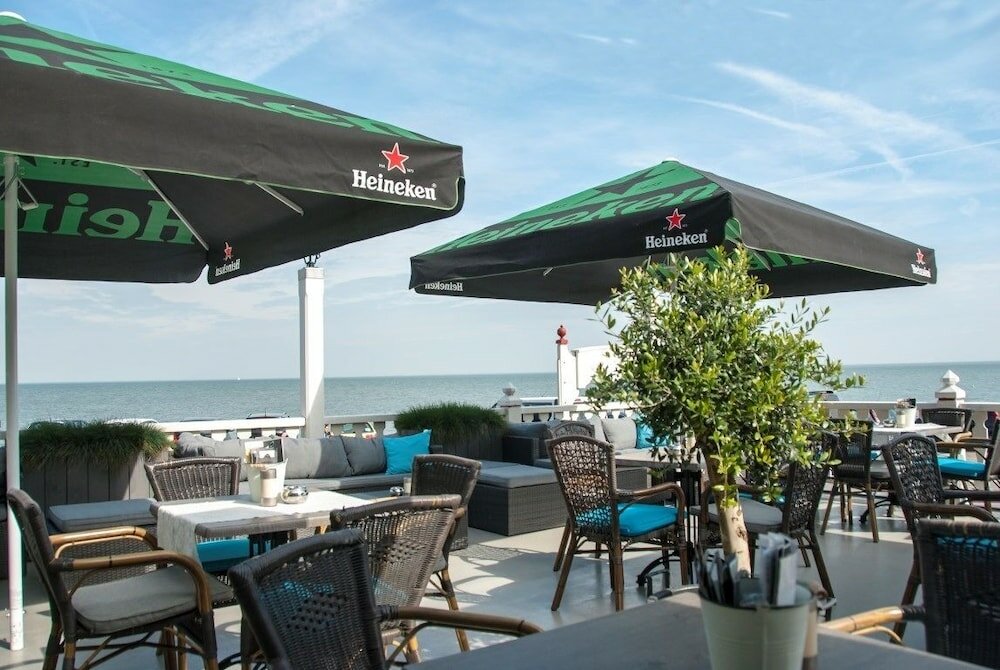 Фото 158116823309