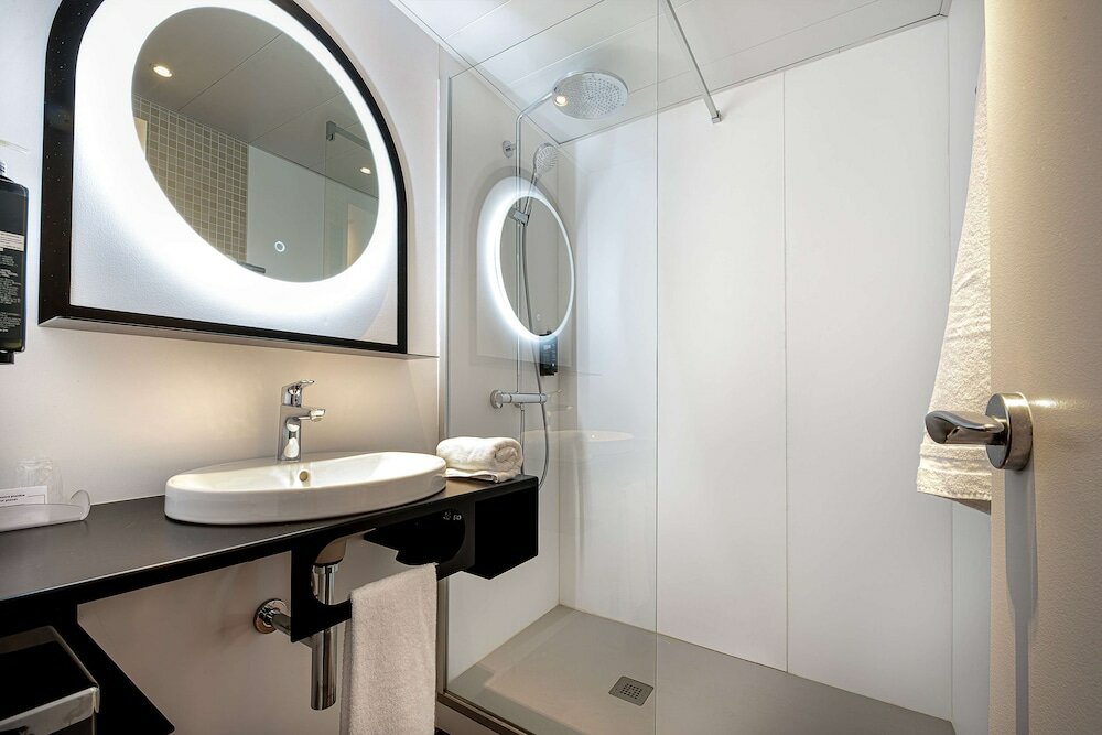 Фото Best Western Saint-Etienne Porte du Forez