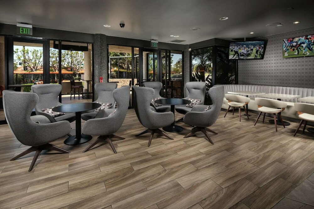 Фото DoubleTree by Hilton Carson