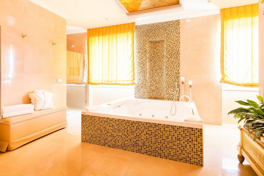 Фото Radisson Blu Ghr Hotel, Rome