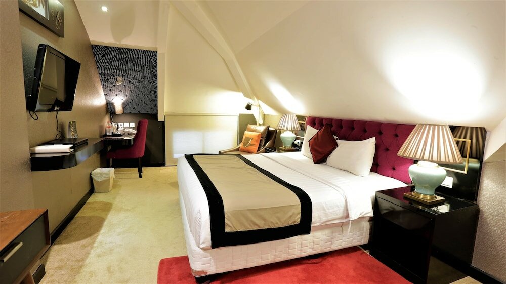 Фото Little Amaroossa Residence Jakarta