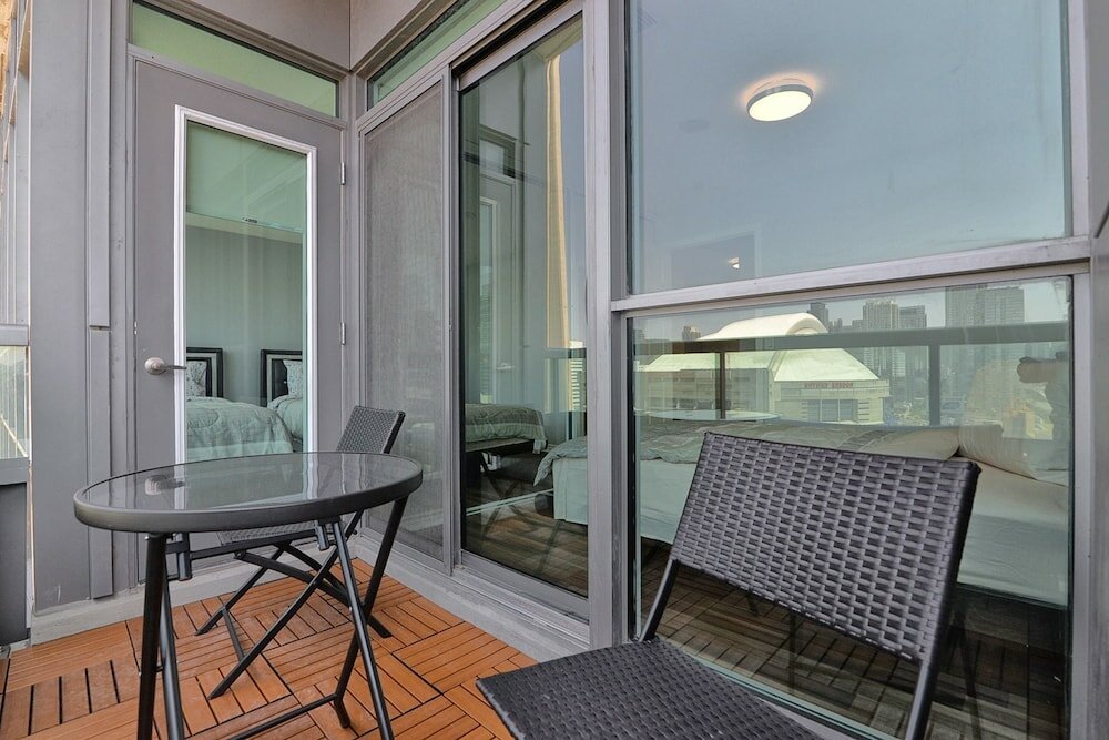 Фото Napa Furnished Suites & Apartments