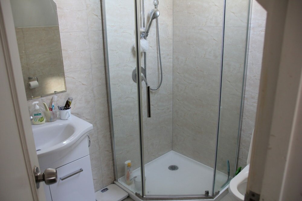 Фото Parnell City Lodge