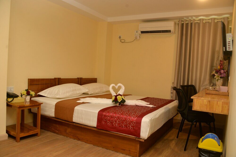 Фото Shwe Htee River View