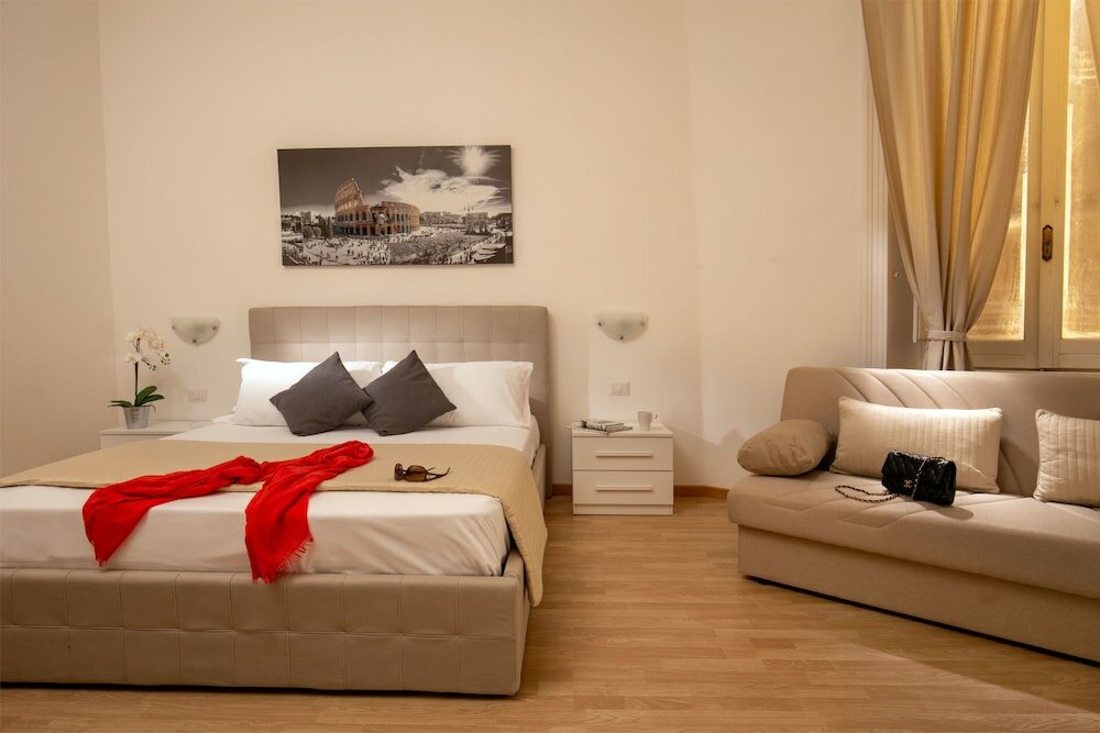 Фото Domus Veneto Rome