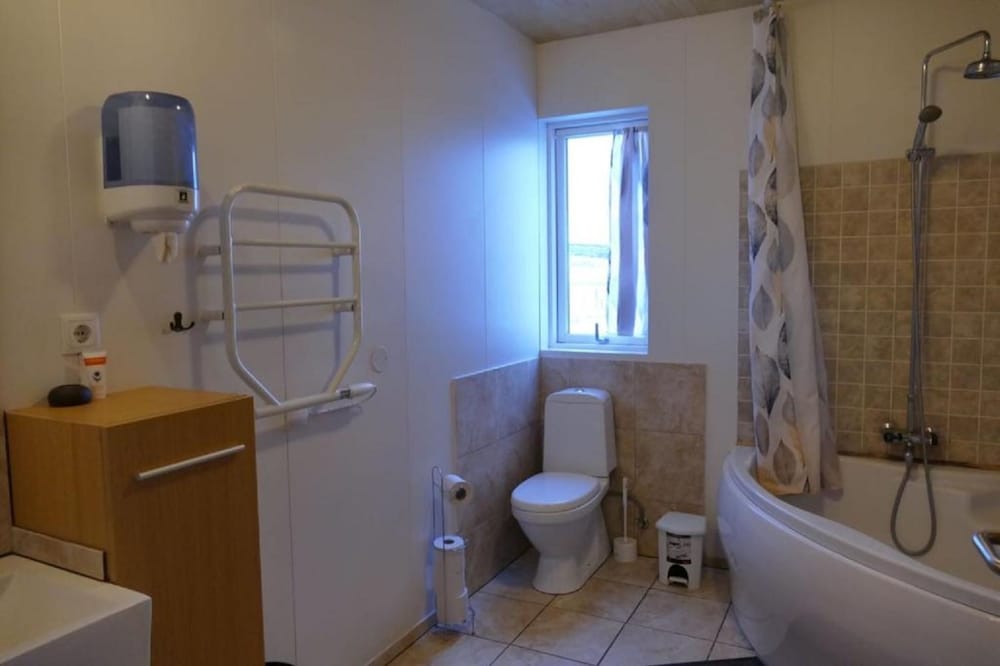 Фото Litlabjarg Guesthouse