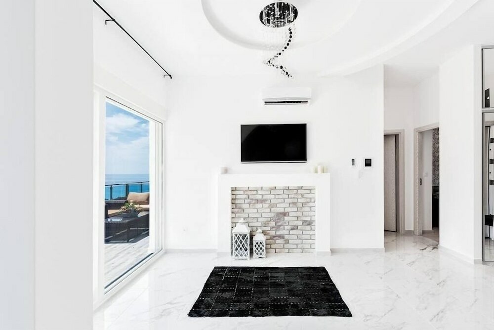 Фото Beautiful apartments in Montenegro