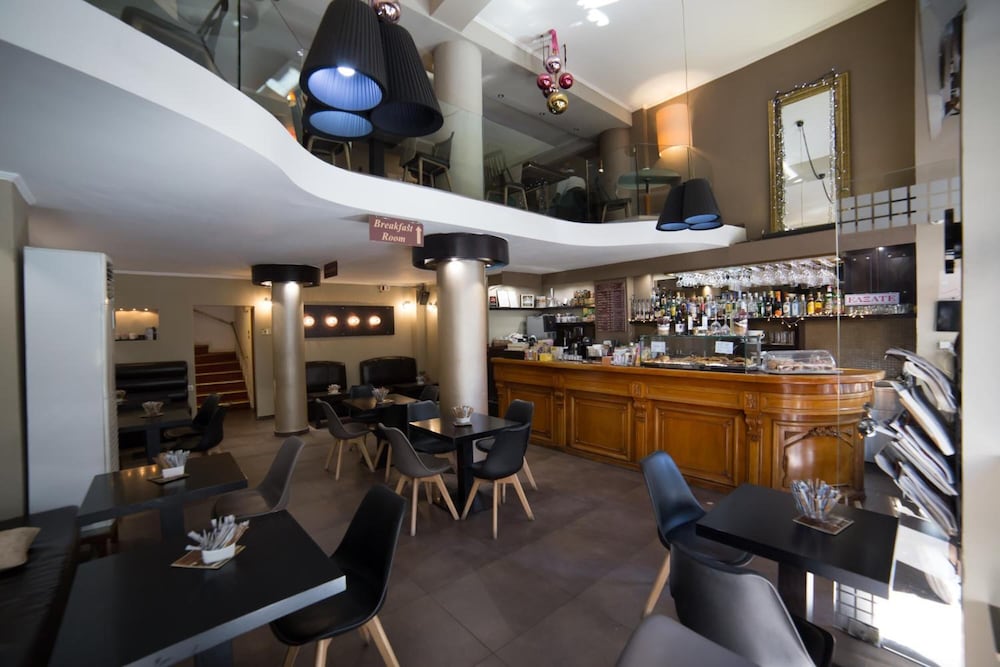 Фото Minoa Hotel