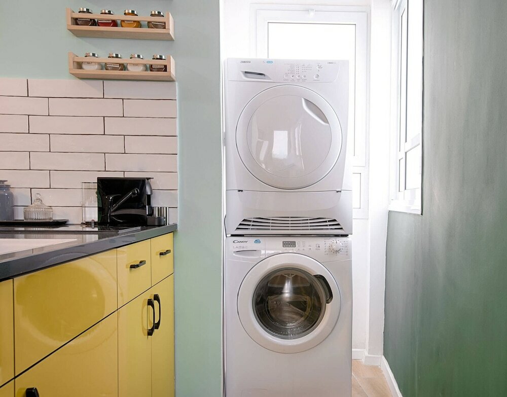 Фото AirTLV Hatikva Apartments